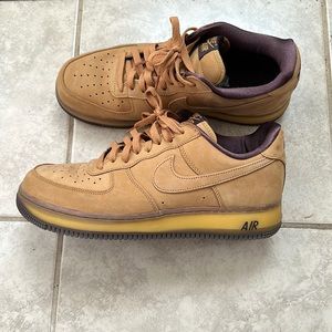 Men’s Nike Air Force 1 size 10.5 like new